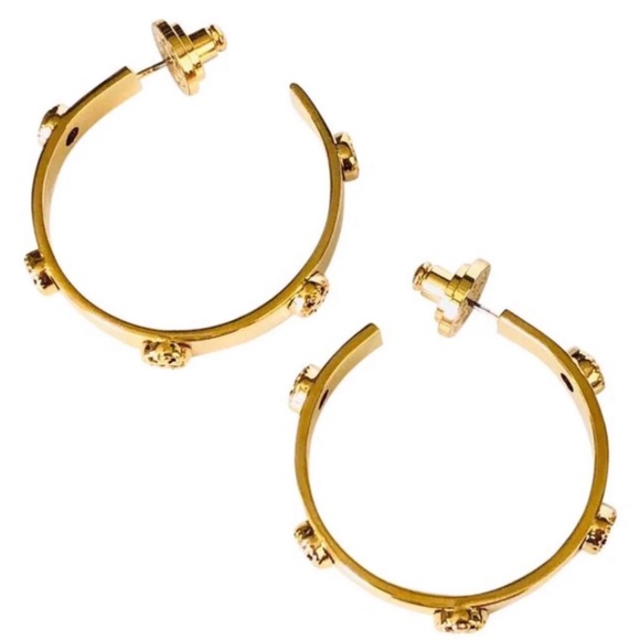 TORY BURCH • Gold Milgrain Logo Hoop Earrings - Picture 4 of 6